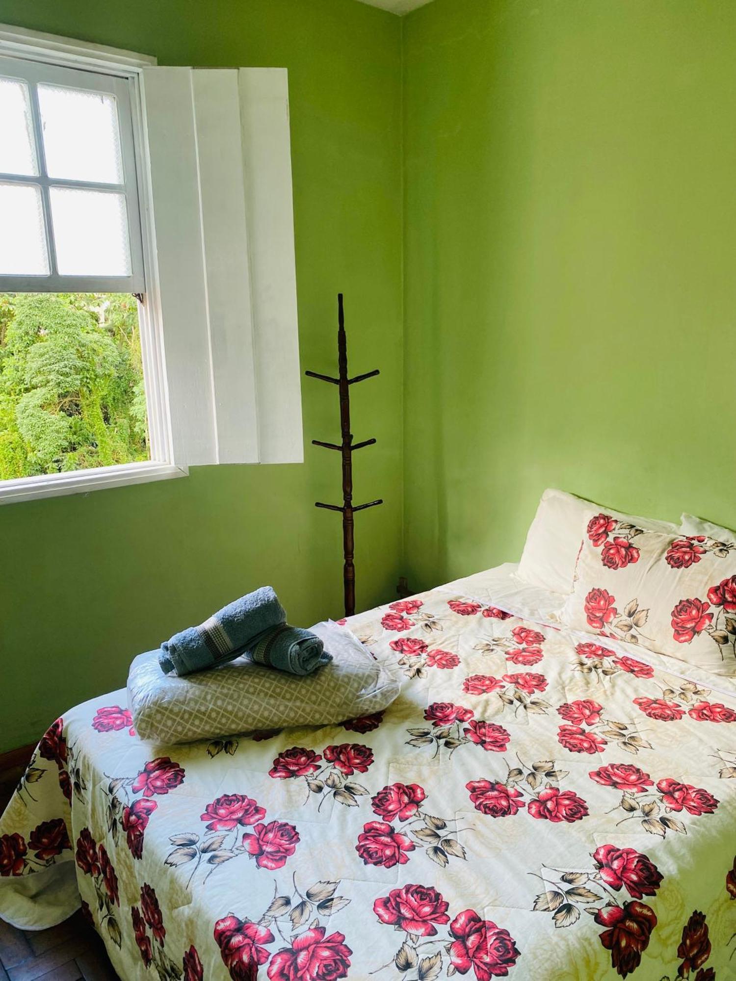 Casa De Dois Quartos Para 6 Pessoas-Casa Das Flores Villa Ouro Preto  Buitenkant foto